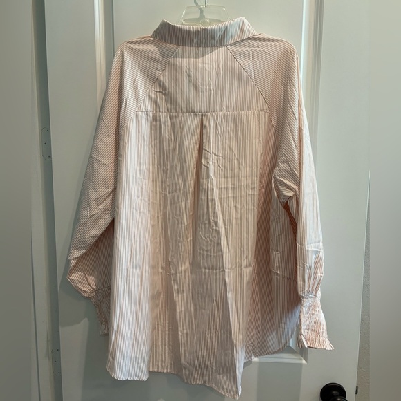 Smocked Cuffed Striped Shirt - Picture 4 of 5